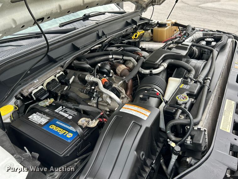 image for item NL9648 2012 Ford F550 Super Duty XL  chipper truck