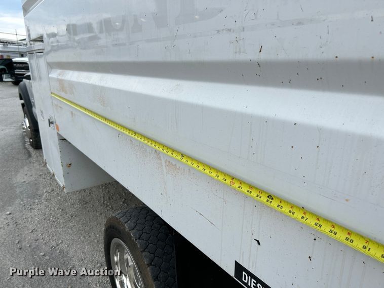 image for item NL9648 2012 Ford F550 Super Duty XL  chipper truck