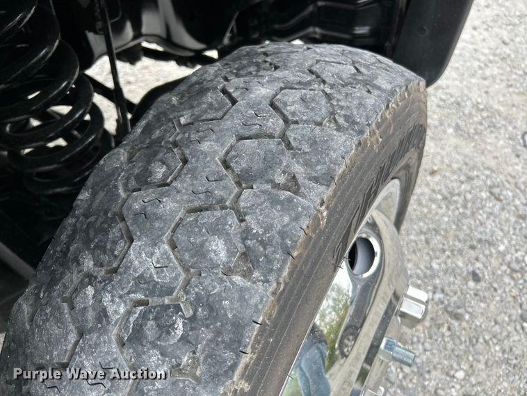 image for item NL9648 2012 Ford F550 Super Duty XL  chipper truck