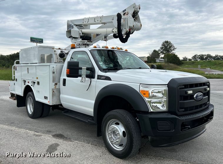 image for item NL9650 2013 Ford F550 Super Duty XL  bucket truck