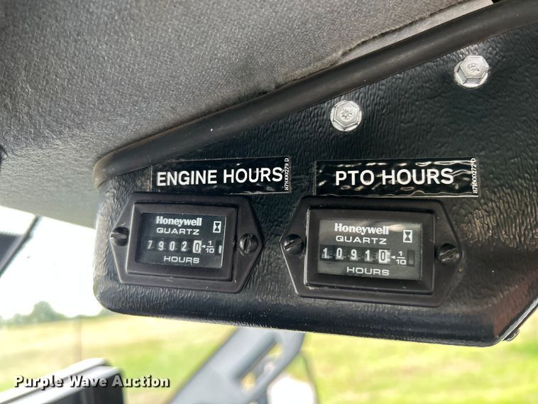 image for item NL9650 2013 Ford F550 Super Duty XL  bucket truck