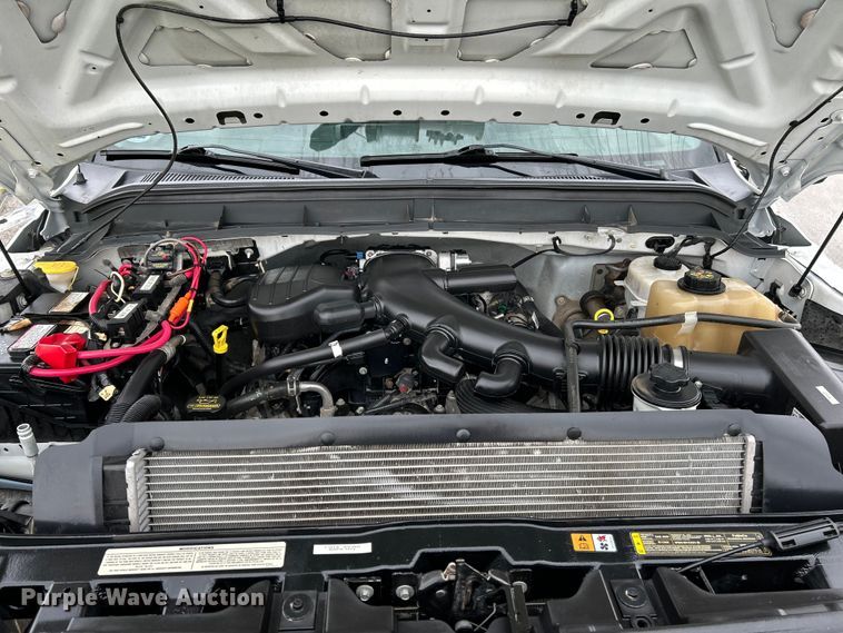 image for item NL9650 2013 Ford F550 Super Duty XL  bucket truck