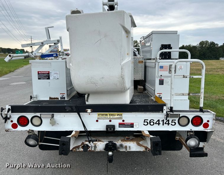 image for item NL9650 2013 Ford F550 Super Duty XL  bucket truck