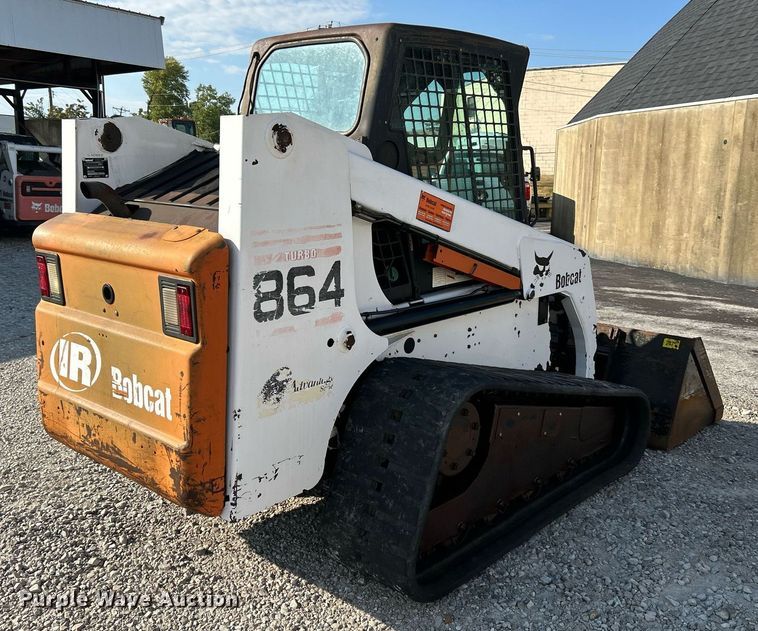 image for item NL9668 2000 Bobcat 864 Turbo  tracked skid steer loader