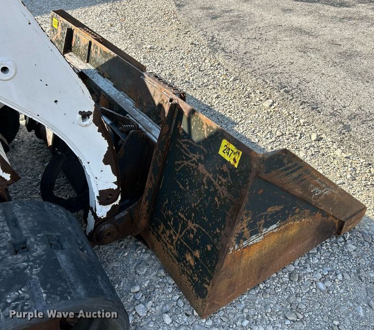 image for item NL9668 2000 Bobcat 864 Turbo  tracked skid steer loader