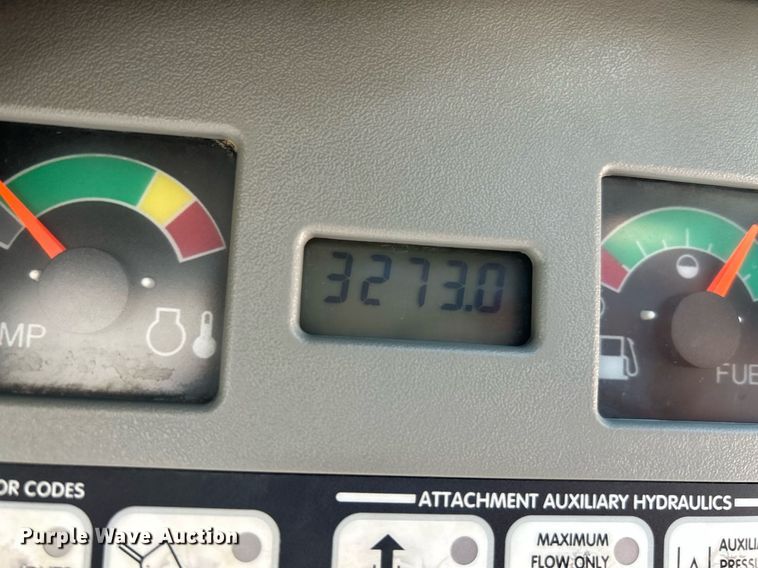 image for item NL9668 2000 Bobcat 864 Turbo  tracked skid steer loader