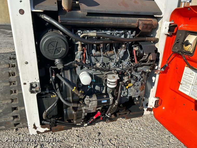 image for item NL9668 2000 Bobcat 864 Turbo  tracked skid steer loader