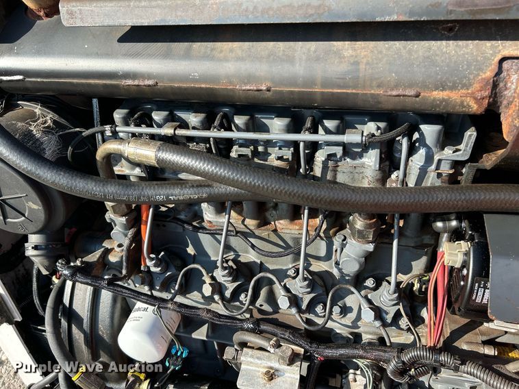 image for item NL9668 2000 Bobcat 864 Turbo  tracked skid steer loader