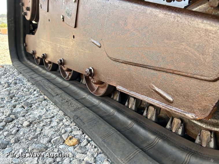 image for item NL9668 2000 Bobcat 864 Turbo  tracked skid steer loader