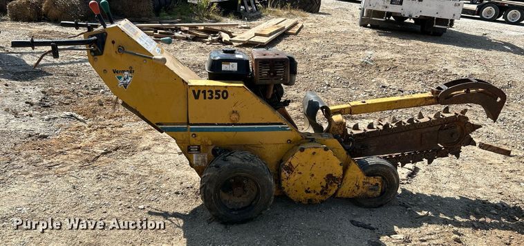 image for item NL9672 2001 Vermeer V1350  trencher