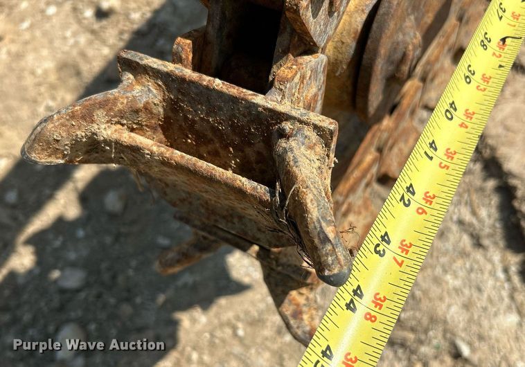 image for item NL9672 2001 Vermeer V1350  trencher