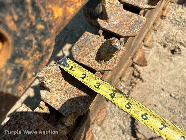 image for item NL9672 2001 Vermeer V1350  trencher