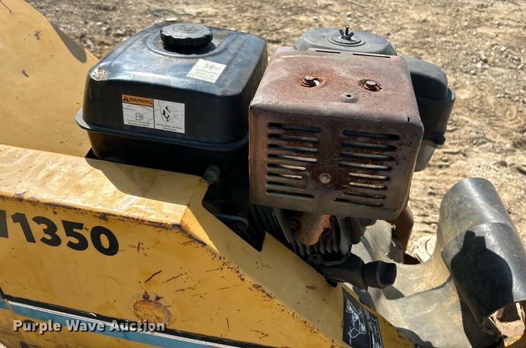 image for item NL9672 2001 Vermeer V1350  trencher