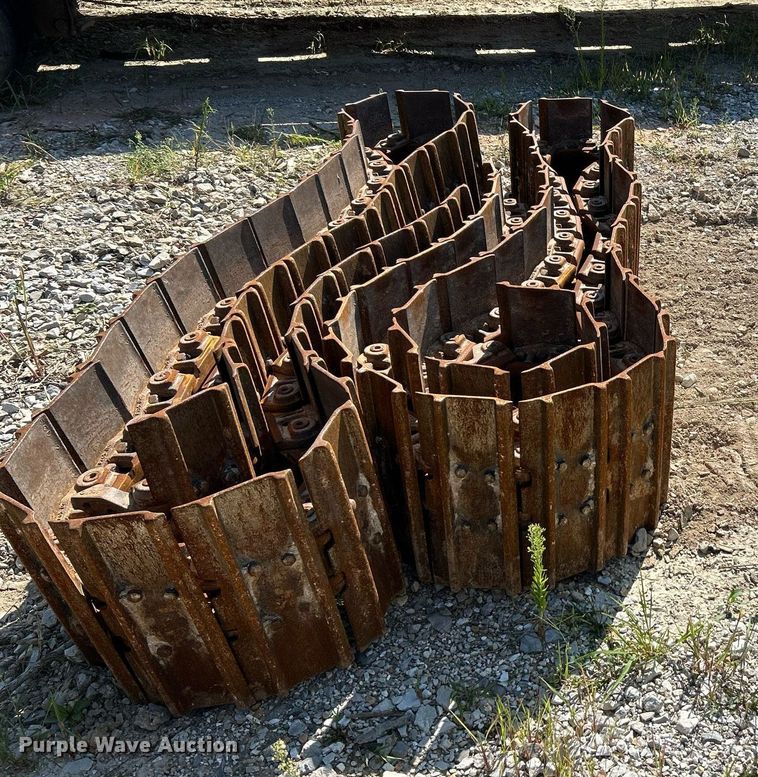 image for item NL9678 ITM  track loader undercarriage parts