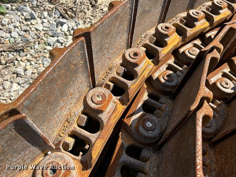 image for item NL9678 ITM  track loader undercarriage parts