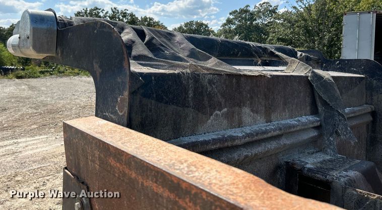 image for item NL9685 Ox Bodies  dump bed