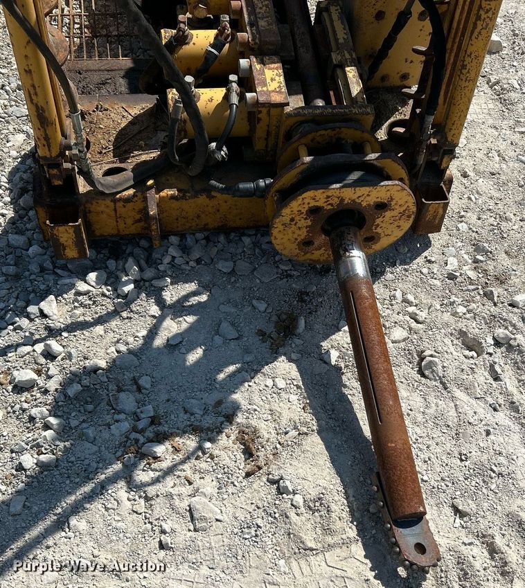 image for item NL9689 1999 Vermeer D7X11A Navigator  directional boring unit