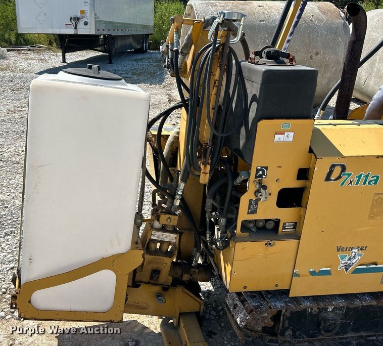 image for item NL9689 1999 Vermeer D7X11A Navigator  directional boring unit