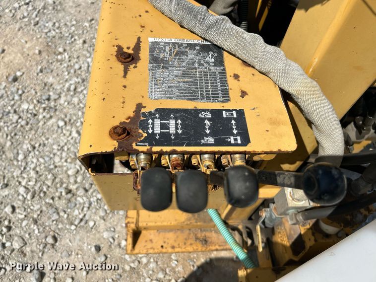 image for item NL9689 1999 Vermeer D7X11A Navigator  directional boring unit