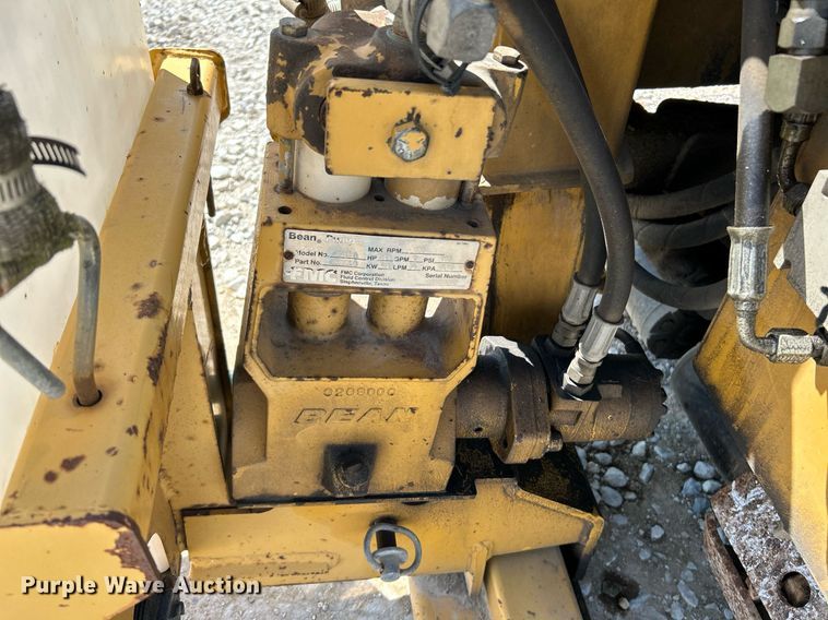 image for item NL9689 1999 Vermeer D7X11A Navigator  directional boring unit