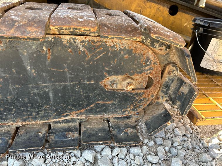 image for item NL9689 1999 Vermeer D7X11A Navigator  directional boring unit