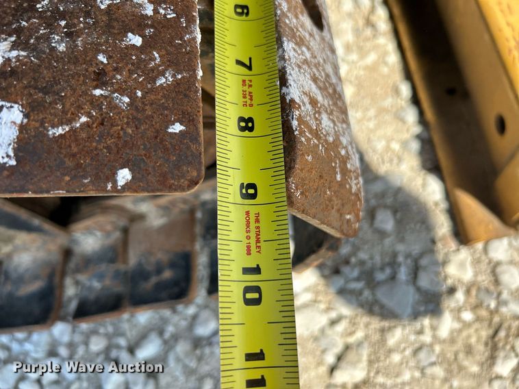 image for item NL9689 1999 Vermeer D7X11A Navigator  directional boring unit