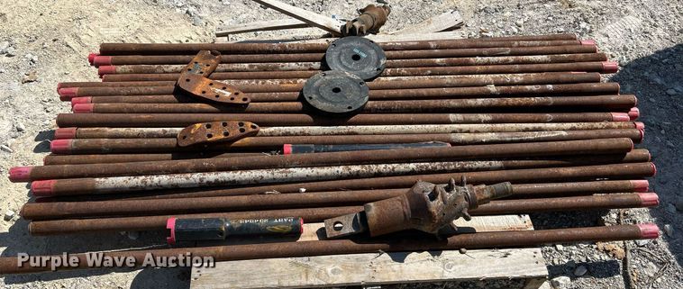 image for item NL9689 1999 Vermeer D7X11A Navigator  directional boring unit