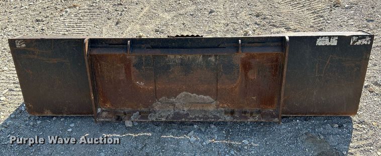 image for item NL9690 Skid steer bucket