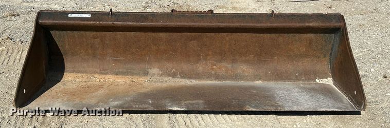 image for item NL9691 Caterpillar  84" skid steer bucket