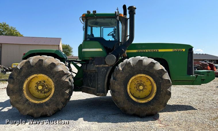 image for item NL9692 2000 John Deere 9400  4WD tractor