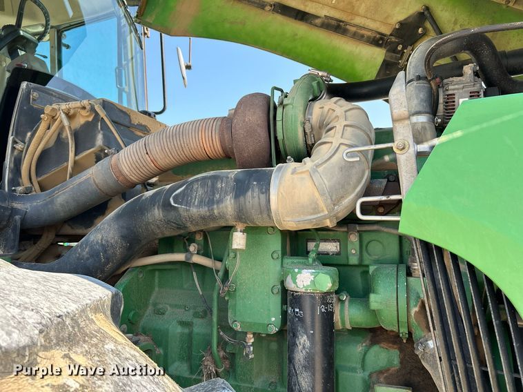 image for item NL9692 2000 John Deere 9400  4WD tractor