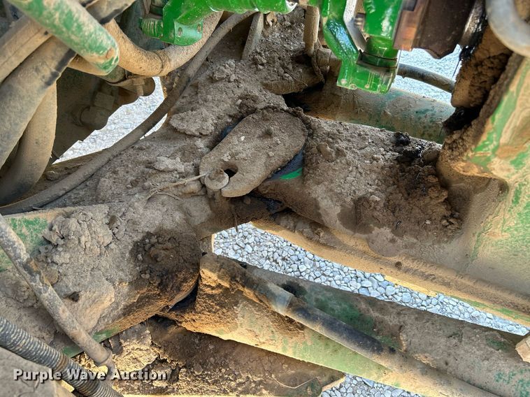 image for item NL9692 2000 John Deere 9400  4WD tractor