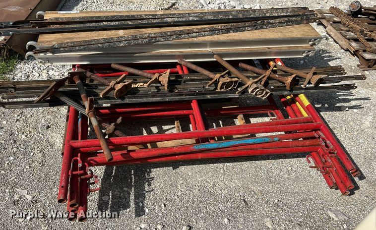 image for item NL9693 Waco  scaffolding