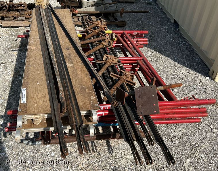 image for item NL9693 Waco  scaffolding