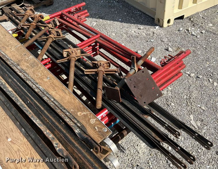 image for item NL9693 Waco  scaffolding