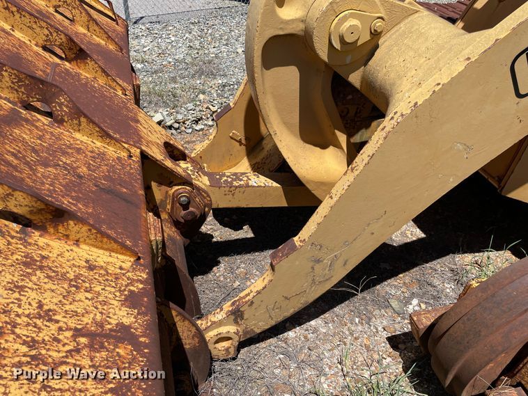 image for item NT9480 1986 Liebherr LR631B  track loader