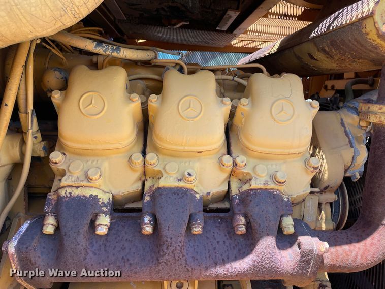 image for item NT9480 1986 Liebherr LR631B  track loader