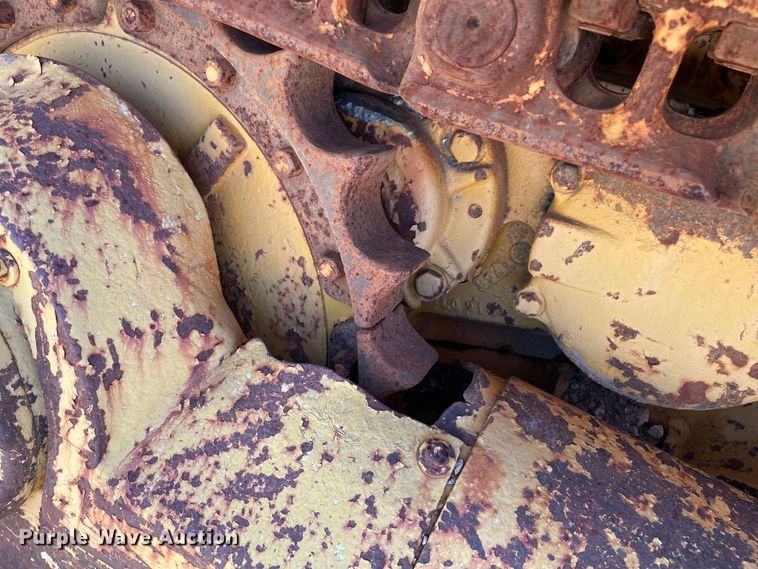 image for item NT9480 1986 Liebherr LR631B  track loader