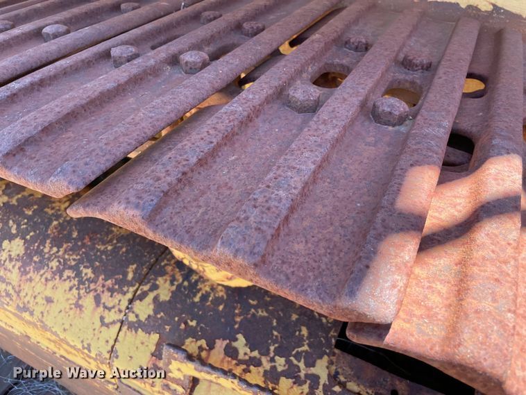 image for item NT9480 1986 Liebherr LR631B  track loader