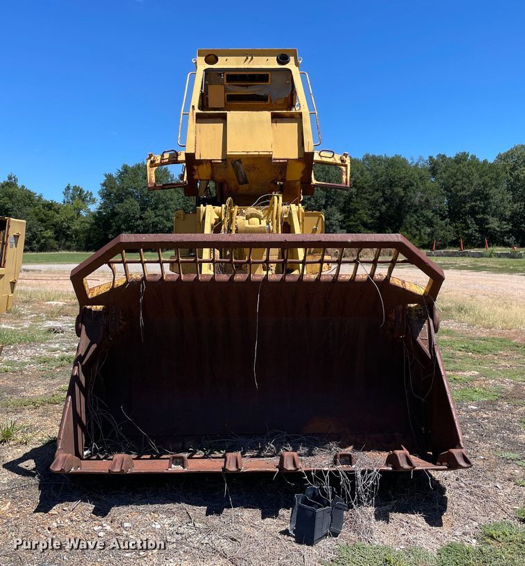image for item NT9481 1992 Liebherr LR621B  track loader
