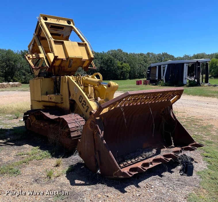 image for item NT9481 1992 Liebherr LR621B  track loader