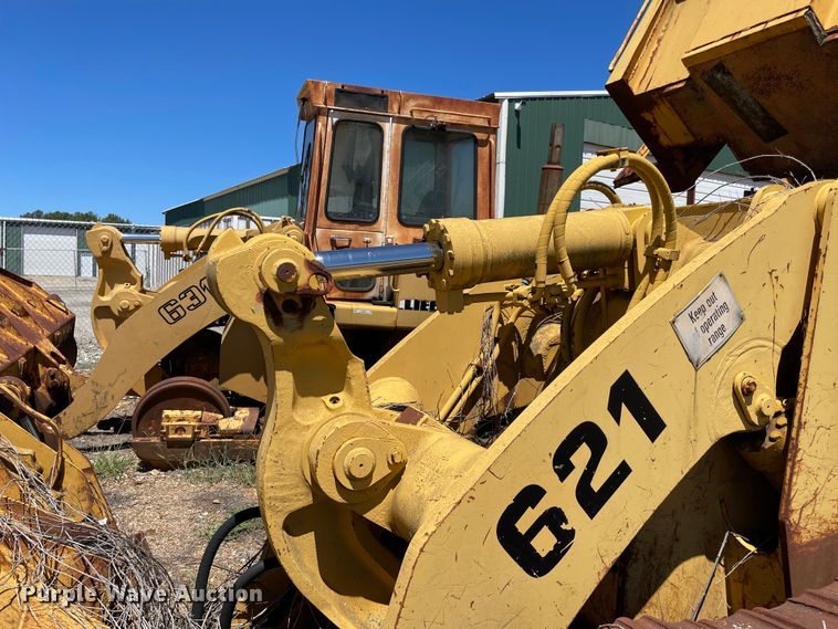 image for item NT9481 1992 Liebherr LR621B  track loader