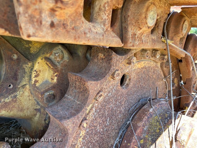 image for item NT9481 1992 Liebherr LR621B  track loader