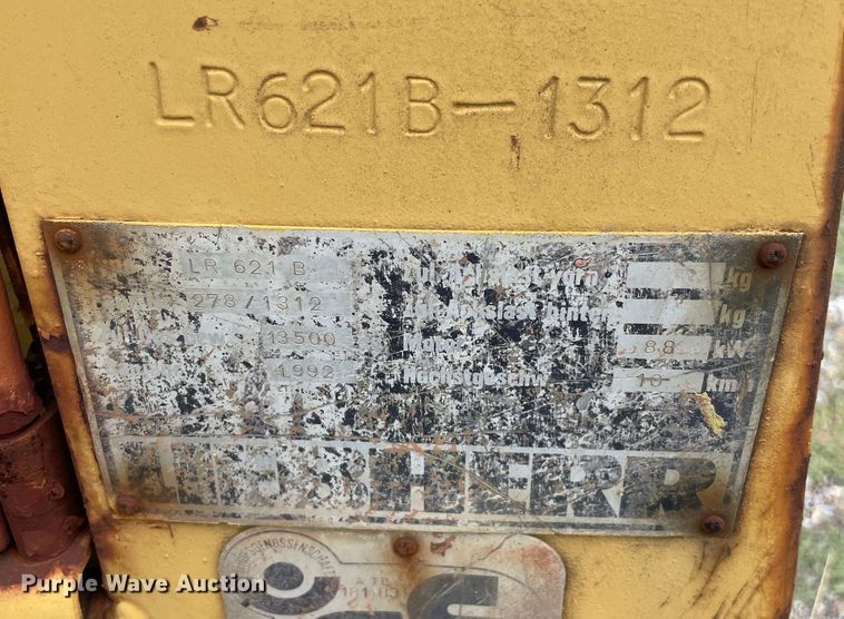 image for item NT9481 1992 Liebherr LR621B  track loader