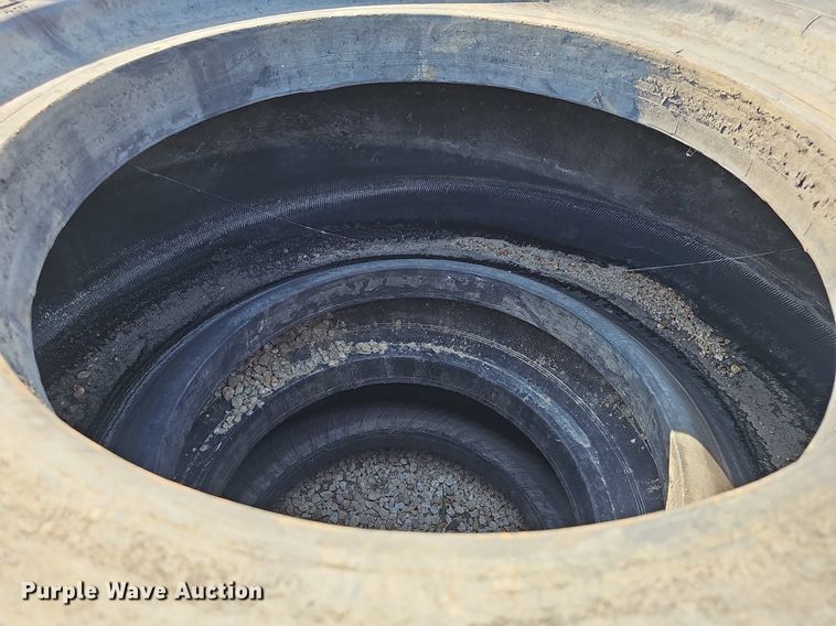 image for item NU9199 (2) Goodyear tires