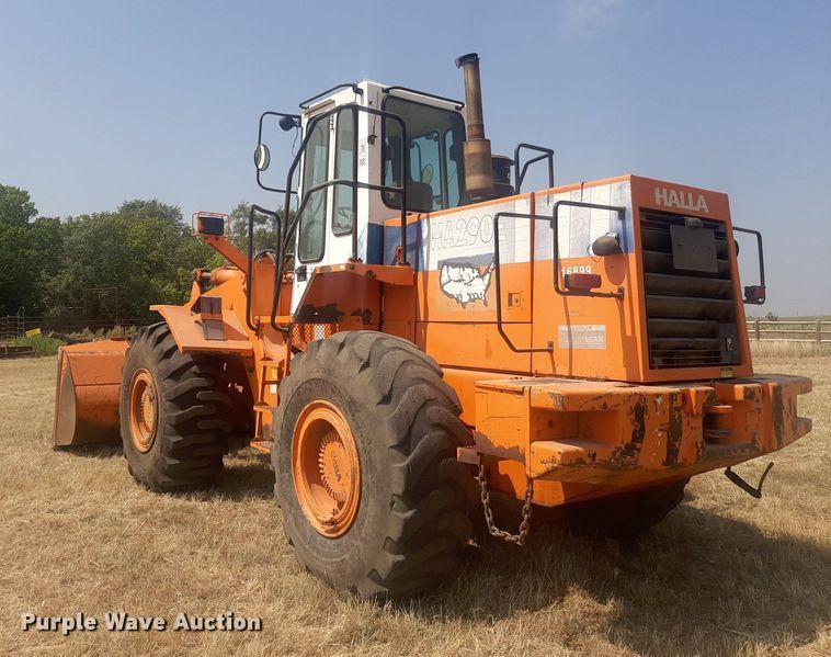 image for item NV9285 Halla HA290E  wheel loader