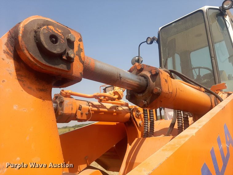 image for item NV9285 Halla HA290E  wheel loader