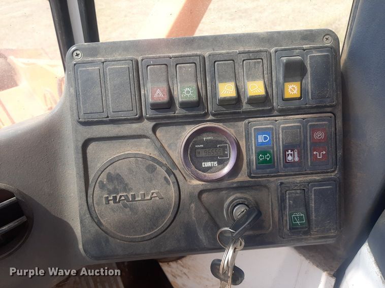 image for item NV9285 Halla HA290E  wheel loader