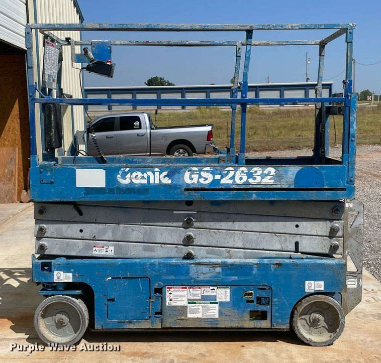 image for item NY9813 Genie GS-2632  scissor lift