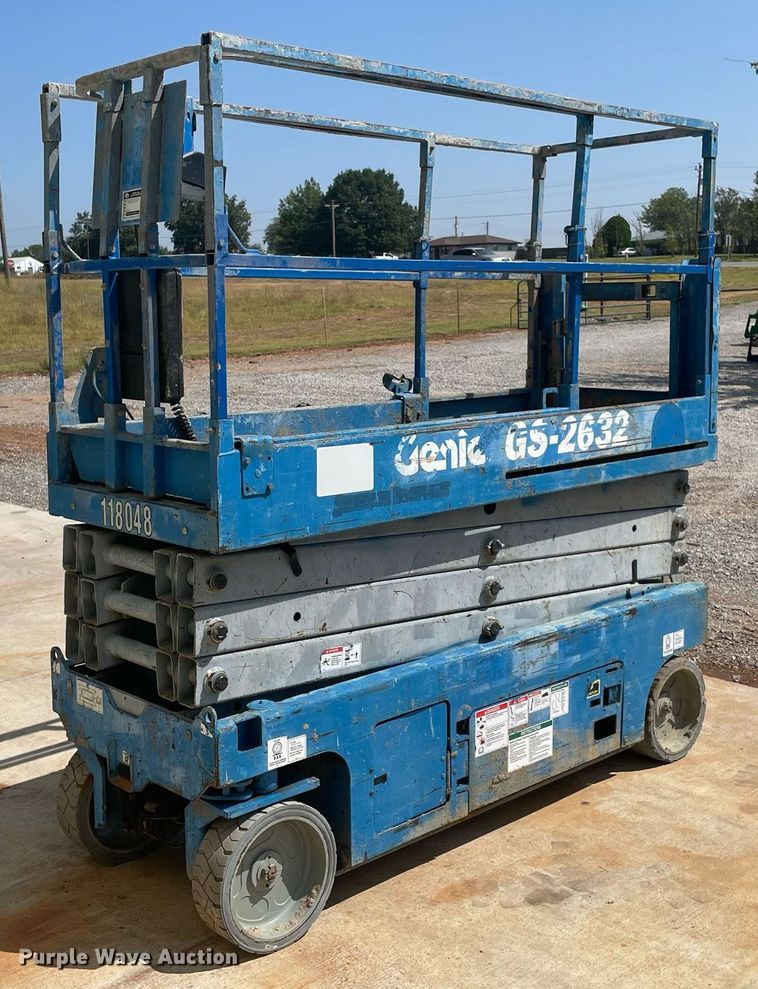 image for item NY9813 Genie GS-2632  scissor lift